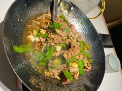 -费大厨辣椒炒肉(万家丽一店)