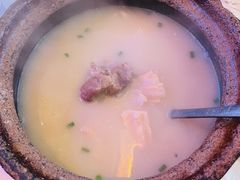 -霄汉牛三鲜湖北砂锅菜(万松园2店)