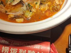 -魏铭鱼头捞饭(晋阳路店)