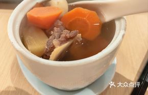 Bamboo Sugar and Lotus Root Stewed Pork Shank