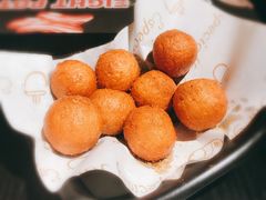 岩烧鱼蛋-8锅臭臭锅·正宗台湾小火锅(中心五路店)