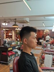 -BarberKiNG男士理发馆Barbershop