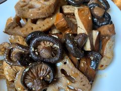 -老鼎万春卤菜(五代传承创始老店)