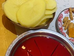 -佬缸炮江湖川菜(玉林店)