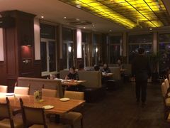 大堂-LENBACH兰巴赫西餐啤酒坊(大连星海广场店)