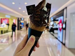 牛奶巧克力双拼软冰-GODIVA(港汇恒隆广场)