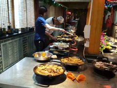 自助取餐区-张记聚福楼(范西店)