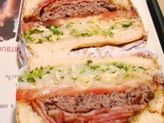 -The Habit Burger Grill 哈比特汉堡(复兴soho店)