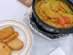 咖喱薯仔焖鸡饭-东江海鲜酒家(艺都分店)