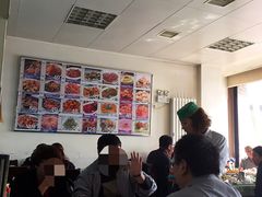 大堂-国庆烧麦馆