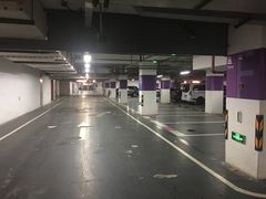 -悠方地下停车场