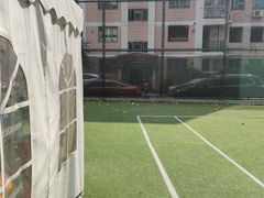 -快网网球俱乐部(长宁区金桥花园球场)