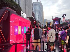 -观音桥步行街