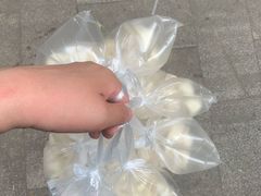 -周震馄饨
