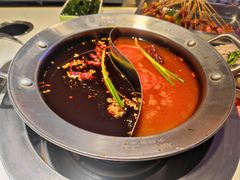 -钢管厂五区小郡肝串串香(奥克斯广场锦城万达店)