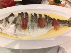 -万龙洲海鲜(大兴绿地缤纷城店)