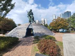 -韩国战争纪念馆