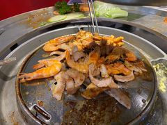 -哈哈碳都·牛肋条无限自助烤肉(台江万达店)