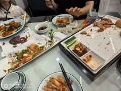 -龙香居海鲜浑锅家常菜·特色驴肉