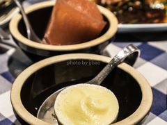 姜撞奶冰淇淋-小粤楼·怀旧粤菜(万辉国际广场店)