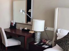 -上海如意智慧酒店(上海科学院店)