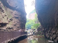 -龙潭大峡谷