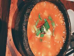 -云海肴·汽锅鸡·云南菜(天山百盛优客店)