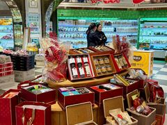 -杭州大厦LSE城市生活超市(杭州大厦店)