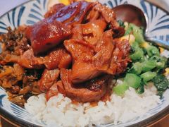 招牌肘子饭套-三十六味匠猪蹄(三元桥店)