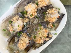 -四川小胡子海鲜(丁村万人海鲜广场店)