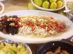 -云河农家乐饭店(福禄缘树山店)
