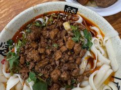-任记七中刀削面(总店)
