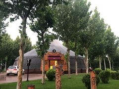 -九十九顶毡房(阜石路店)