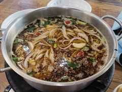 牛杂炖粉火锅-刘聋子粉馆(张家界总店)