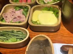 -独食火锅·半米屋台(直营总店)