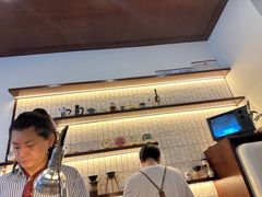 -Café Monson