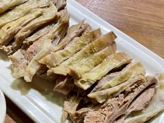 -贯贯吉·清真餐厅(浙江中路店)