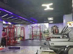 -UP健身私教馆(海岸城店)
