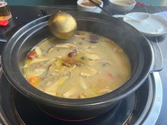 -野菌皇海景野生菌火锅(滨海大道店)