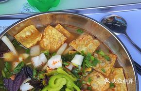 Snail Duck Feet Stew