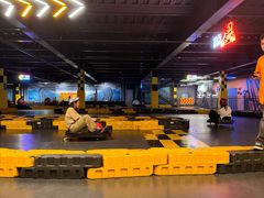 -极限PLAY运动娱乐新世界·团建派对潮玩休闲馆·室内蹦极高空游乐园