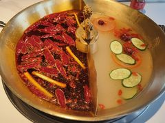-小龙翻大江文化火锅(宽窄店)