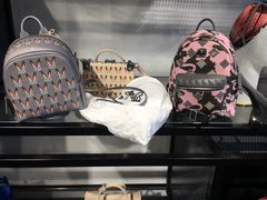-MCM(比斯特上海购物村店)