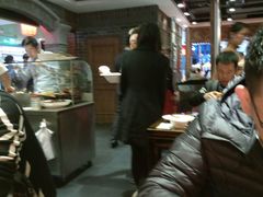 -张氏宽窄巷成都名小吃(茂业百货华强北店)