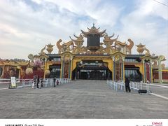 -淄博花灯齐彩城