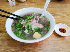 招牌鸭血粉丝汤-苓记南京鸭血粉丝.皮肚面(县东巷店)