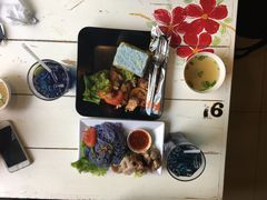 -蝶豆花蓝面条