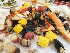 -The Crab Pot Seattle