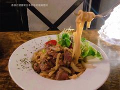 香蒜白酒蘆筍日本和牛粒燴扁意粉-layback cafe & bar