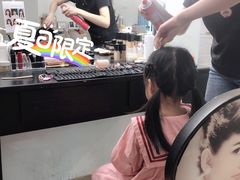 -iF摄影•全家福•证件照•形象照(南山店)